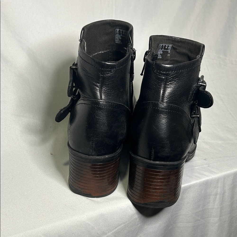 Collection, clerks Black Leather Ankle Boots - Picture 3 of 7